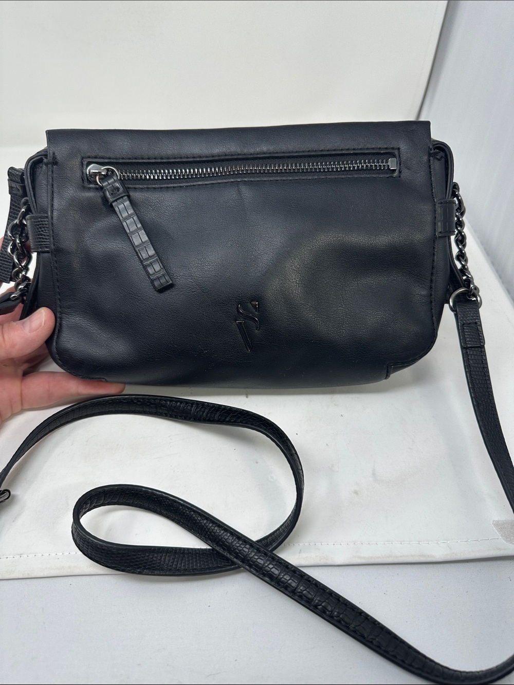 Simply Vera Crossbody